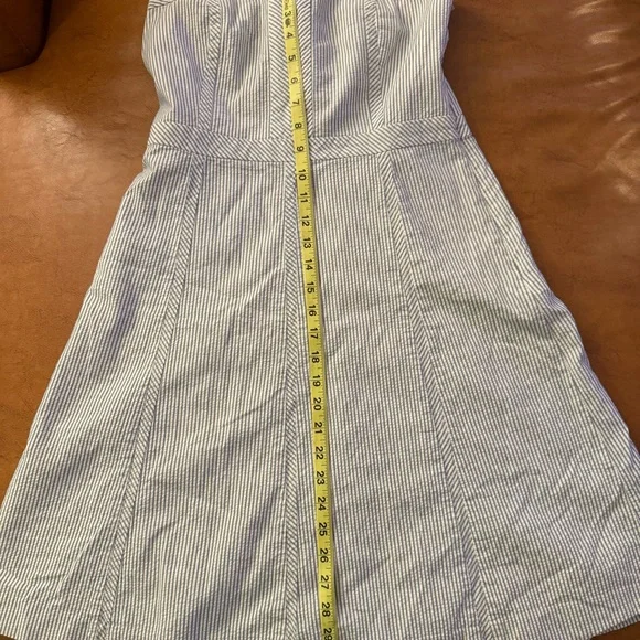 Banana Republic Strapless Cotton Blue And White Seersucker Dress Size 8 - Picture 4 of 7